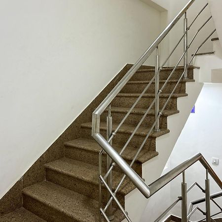 גורגאון Aamantran Residency Hotel, Sohna Road, Sector 49, Gurugram מראה חיצוני תמונה